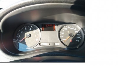 zegary clio 3.jpg