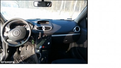 clio2.jpg